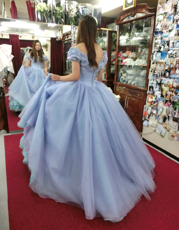 ウェディングドレスショップアトリエアンのブログ ドレスはシンデレラ サンルートプラザ東京で結婚式です