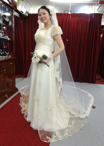 ウェディングドレスショップアトリエアンのブログ ドレスはラプンツェル ディズニーアンバサダーホテルで結婚式です